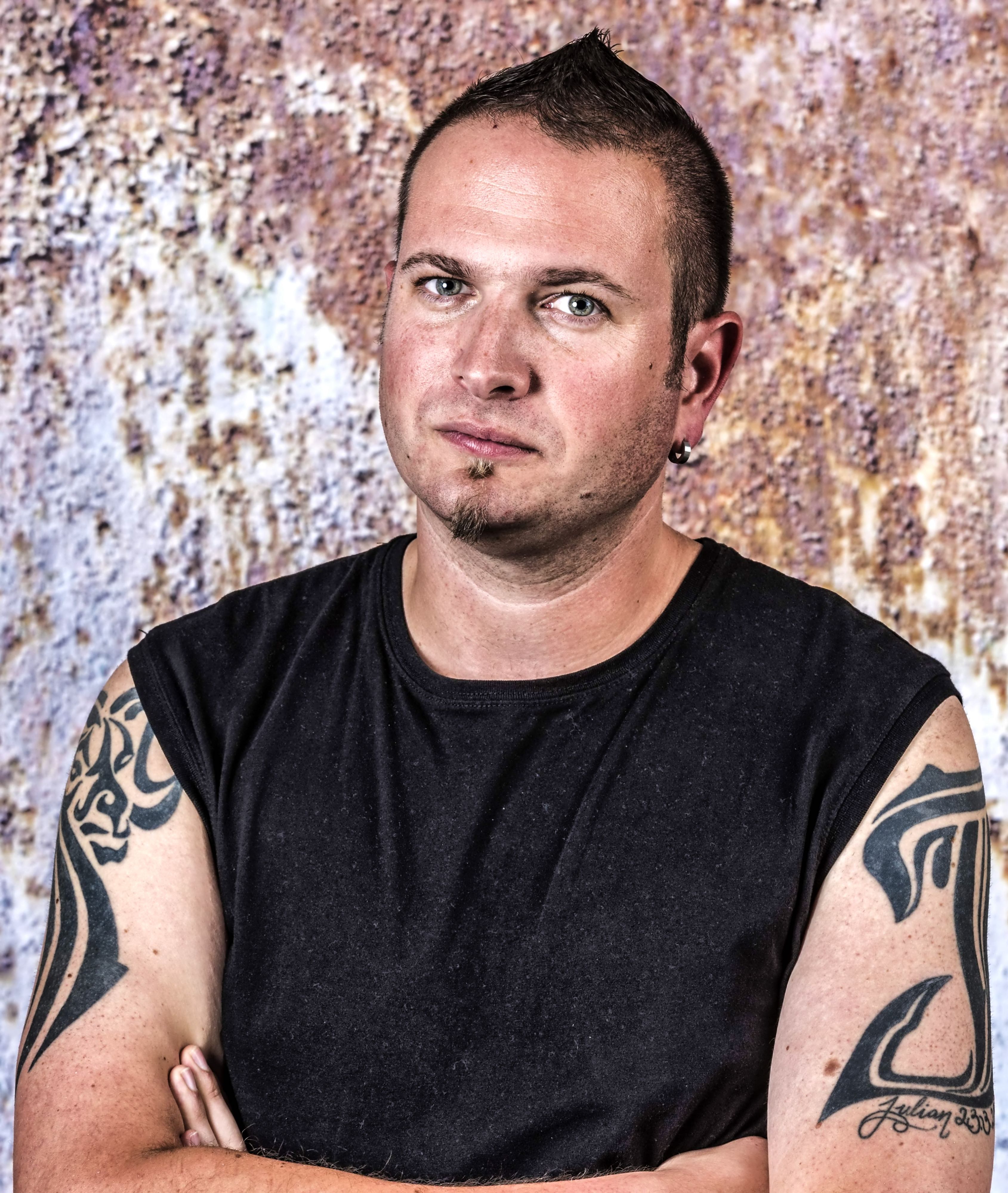 Andi Widmer - drums, percussion, vocals